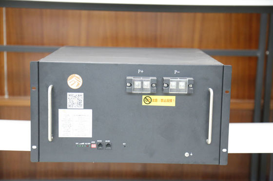 Sistemas inteligentes de armazenamento de energia de utilidade pública ESS 400V para uma utilização óptima da energia