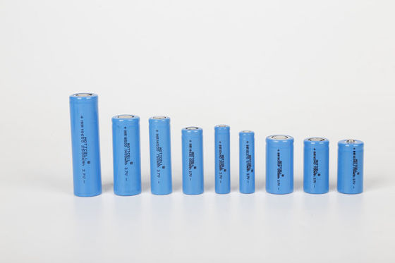 3.7V 18650 Bateria de ciclo profundo solar recarregável Lifepo4 células de bateria Li-ion